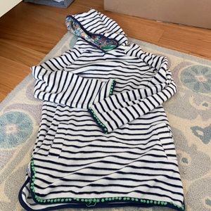 Hooded swim cover up